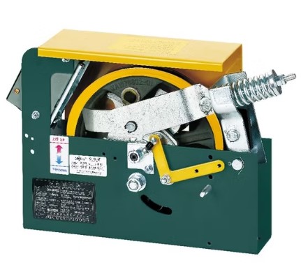 Safety governor mechanism